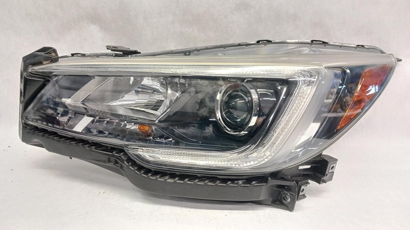 18-'19 SUBARU LEGACY Left driver headlight halogen OEM Grade B