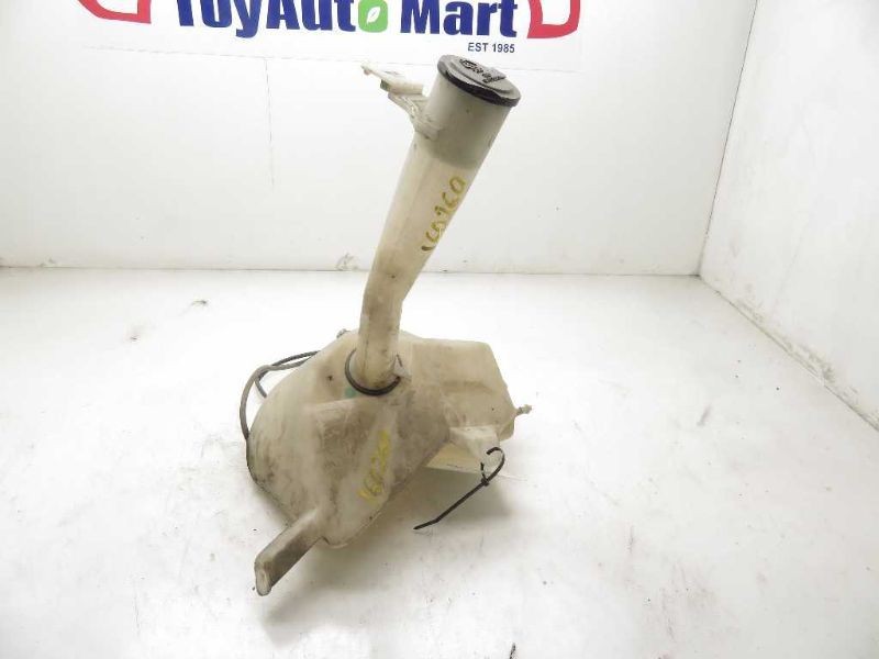 00-06 TOYOTA TUNDRA 4.7L 8CYL WINDSHIELD WASHER RESERVOIR ASSEMBLY