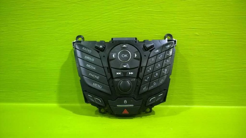 13 14 15 16 ESCAPE RADIO CONTROL PANEL W/SATELLITE RADIO OEM 3754-4
