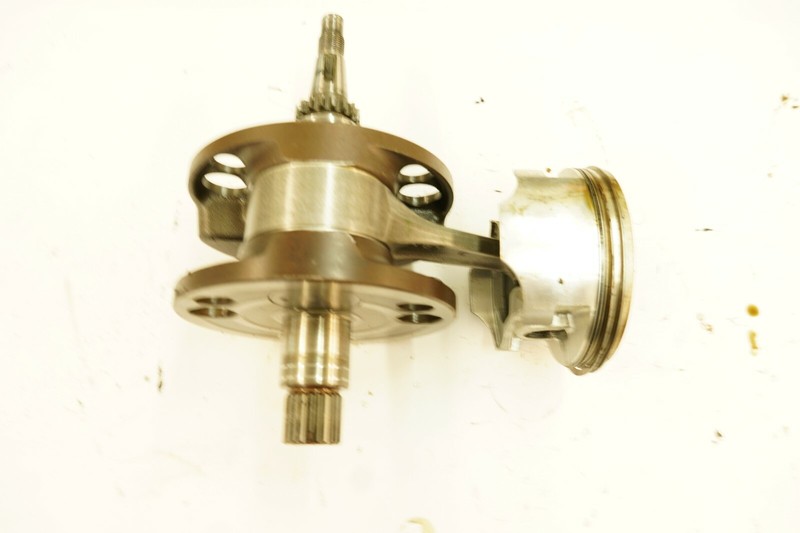 Honda ATV TRX450R Crankshaft and piston 13090-HP1-315 2005 model