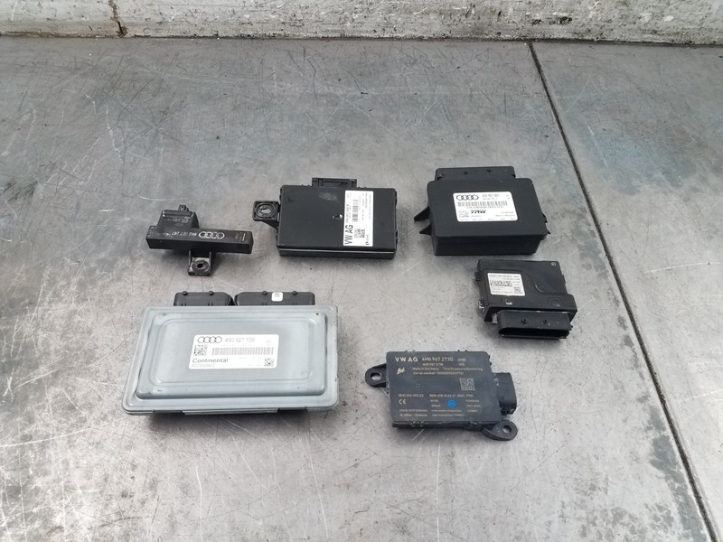 2017 Audi R8 V10 Plus Spyder Body Control Modules#4720 CA2