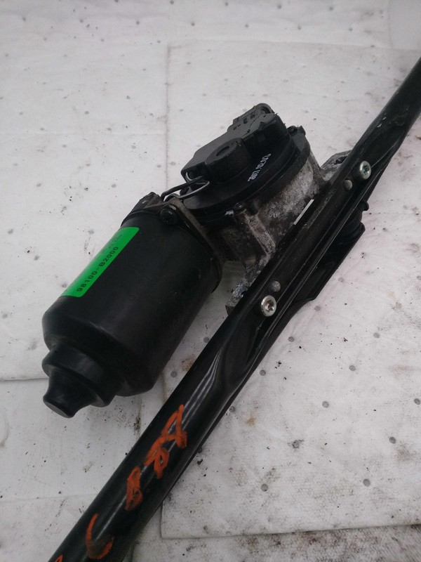 2017 KIA SOUL Wiper Motor OEM 98110B2000 Grey 84K Miles, 6 Month Warranty