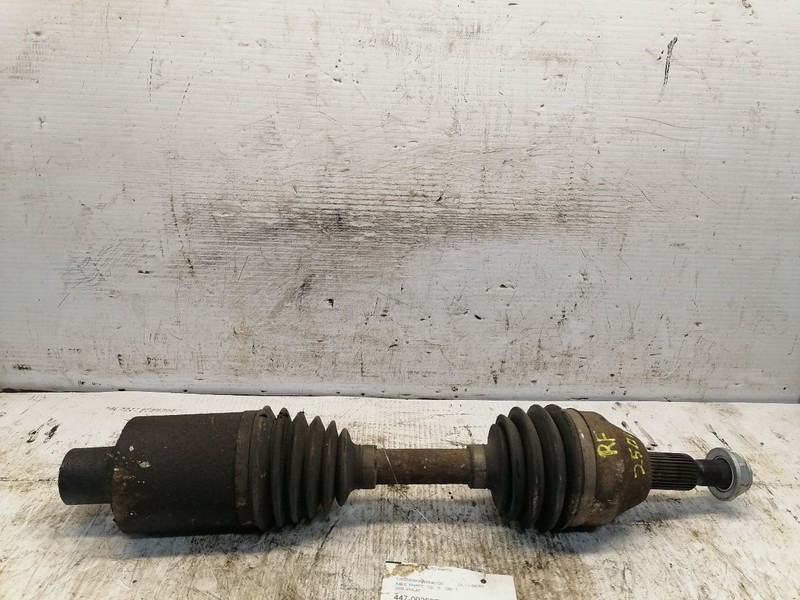 Passenger Right Axle Shaft Front Axle Outer Fits 08-12 LIBERTY 1571392