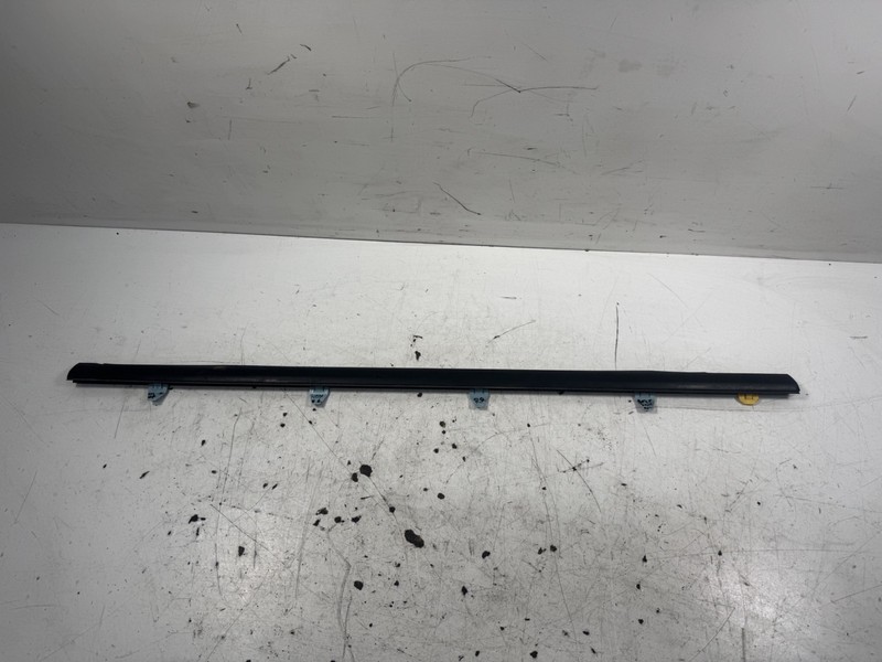 01-06 Acura MDX Door Belt Molding Right Rear OEM