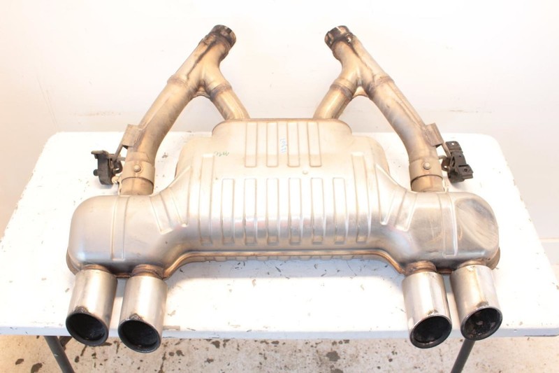 15-17 BMW M3 3.0L Twin Turbo Rear Muffler Assembly 18307850084