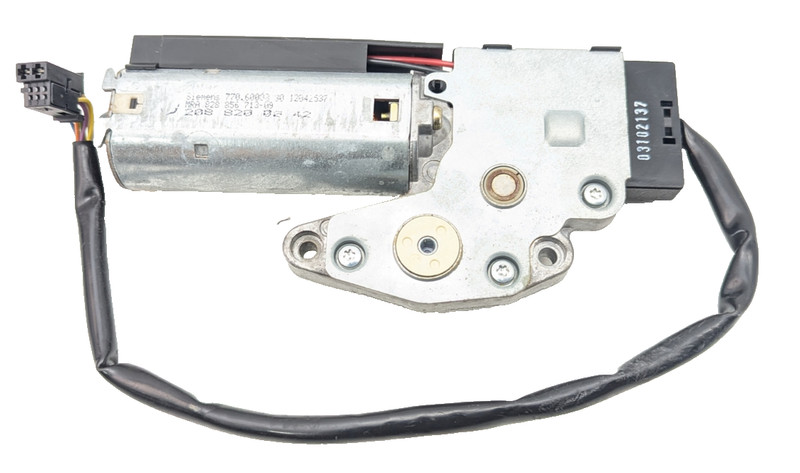 Mercedes Benz Clk W208 engine sunroof engine 2088200042