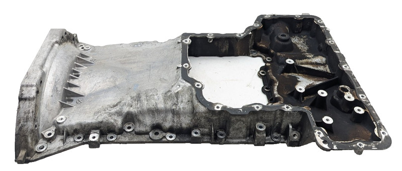 MERCEDES X164 GL DIESEL BLUETEC OM642 ENGINE UPPER OIL PAN 6420143702