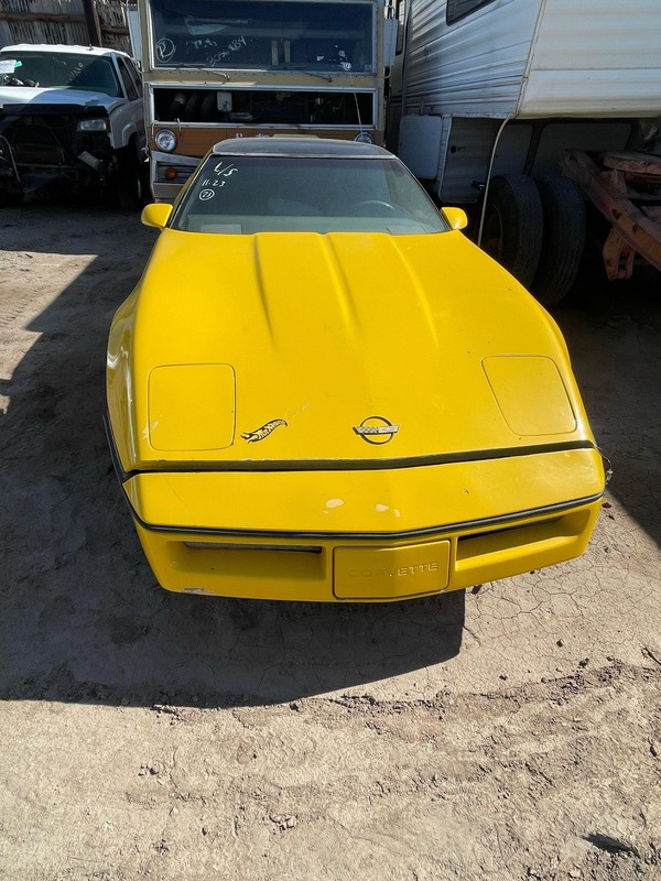 1986 84 85 87 88 Corvette 5.7L AT Hood Headlights Not Included Has Som Scratches