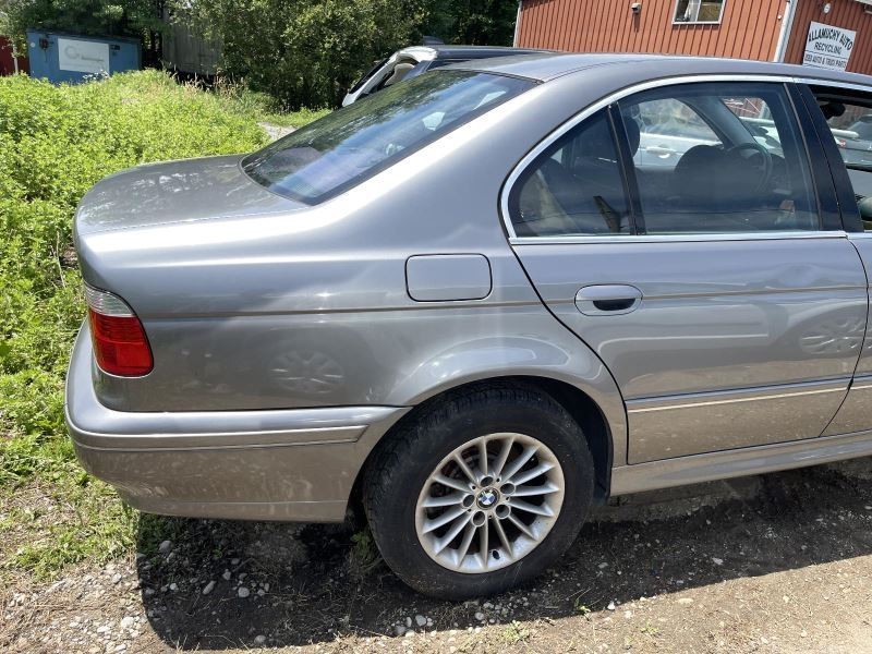 1997-2003 BMW 540I RIGHT QUARTER PANEL GRAY PC:472 4.4L AT RWD 100K 55402