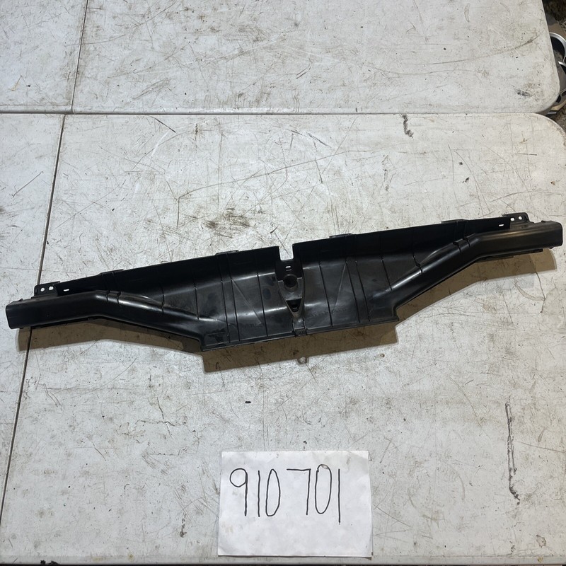 2005 Toyota Highlander Hybrid A/C Air Duct 55953-48020