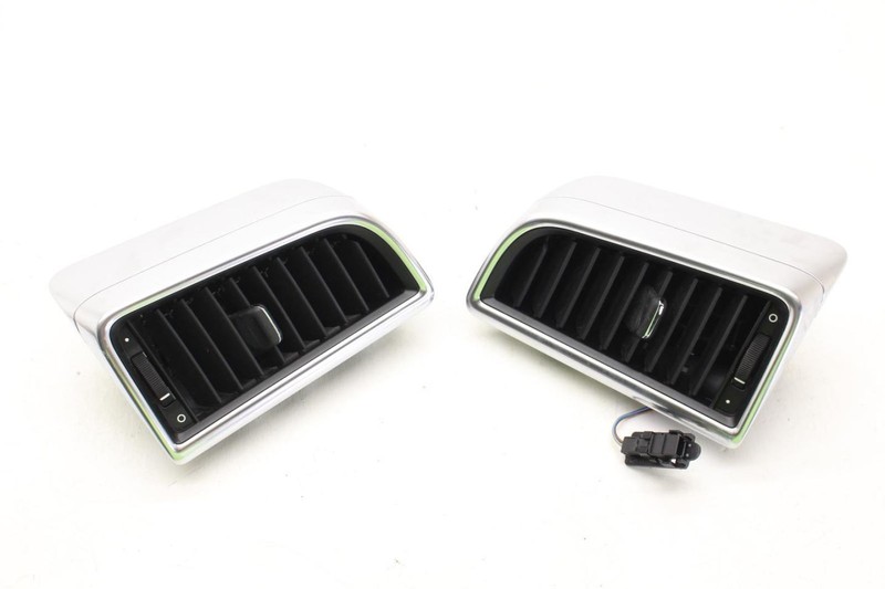 10-13 Porsche Panamera Pair of Left and Right B Pillar Air Vents 97055535101