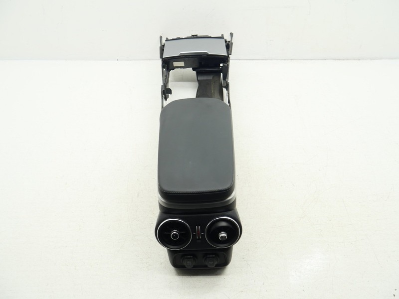 2018-2023 Kia Stinger Center Console Armrest Storage Compartment 84640-J5000KW