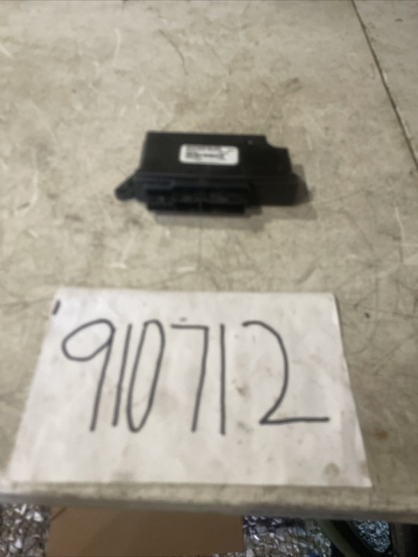 2003-2007 Cadillac SRX 3.6L Rear RightDoor Lock Control Module 15251256