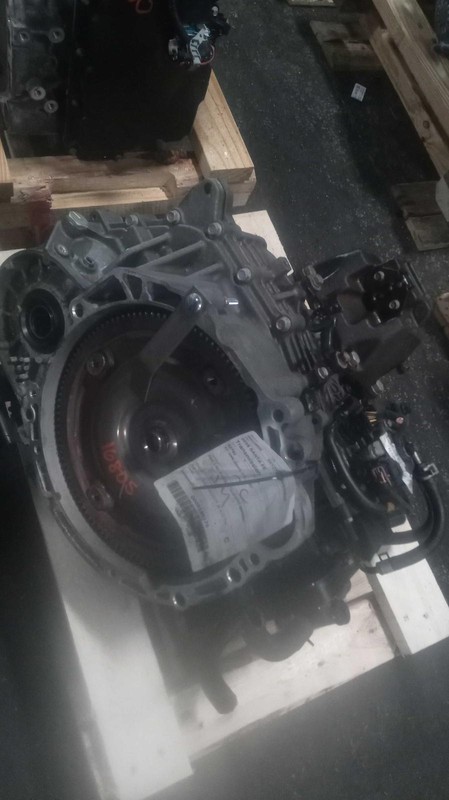 2016 Hyundai Santa Fe Automatic Transmission Assembly FWD 99K Miles OEM