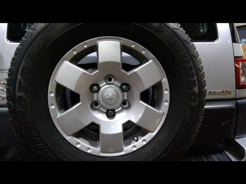 Rim Wheel 17x7-1/2 Alloy 6 Spoke Fits 07-10 FJ CRUISER 1301963