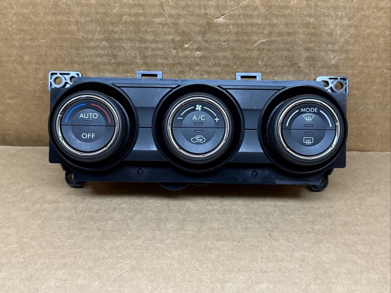 2014-2015 Subaru Forester Temp Temperature Heater Climate Control A/C 72311SG160