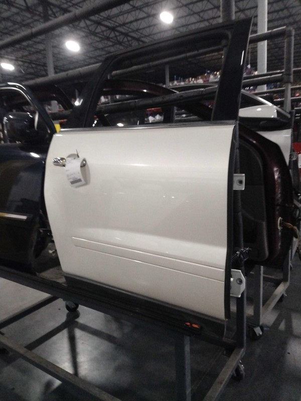 2011 Chevrolet Traverse Rear Right Door White 4DR SUV Good Condition 148K