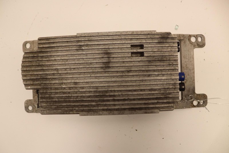 2012-2015 BMW X1 E84 RADIO STEREO SYSTEM SPEAKER AMP AMPLIFIER OEM