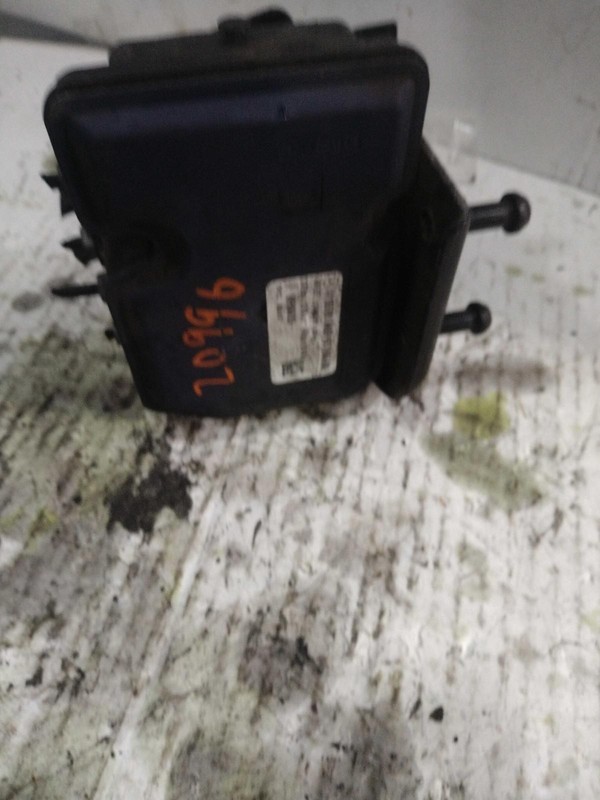 2016 Mercedes-Benz GLE-Class ABS Hydraulic Assembly OEM 1664310800 109K Miles