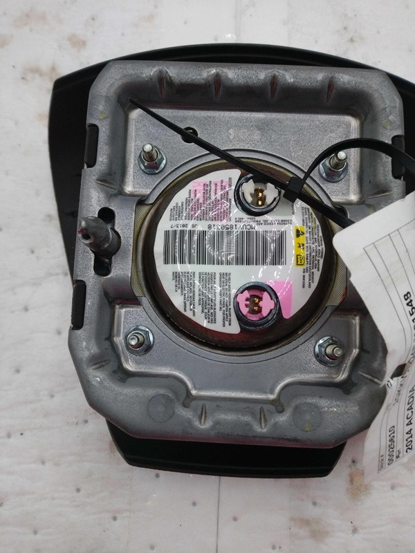 2014 GMC Acadia Steering Wheel Air Bag White Used 160K Miles OEM Part 9562