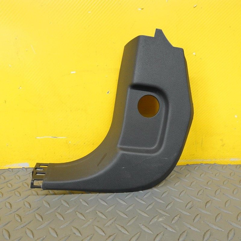 2017-2019 FORD ESCAPE Front Left Door Cowl Side Sill Scuff Plate Cj54-r02349-agw
