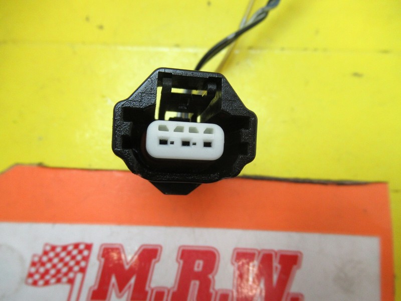WIRE PLUG CONNECTOR off POWER STEERING PRESSURE SWITCH for G35 350Z 03 04 05 06