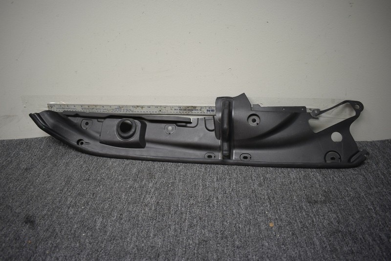 2017 BMW 7 SERIES G11 SIDE WALL GASKET FACTORY OEM