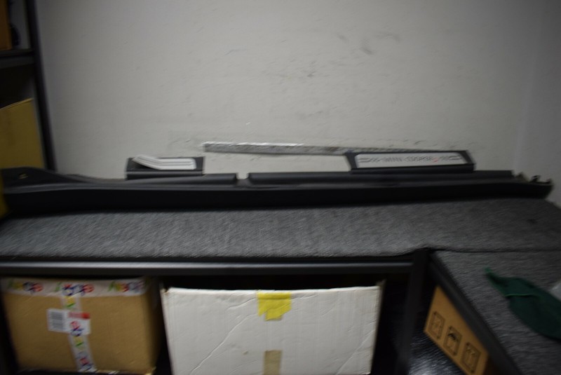 MINI COOPER COUNTRYMAN SIDE SKIRT FACTORY OEM LOCAL PICKUP