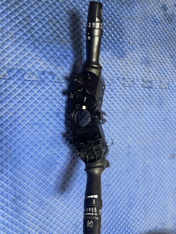 2011-2013 Kia Sorento Combination Multi Function Switch Steering Column OEM
