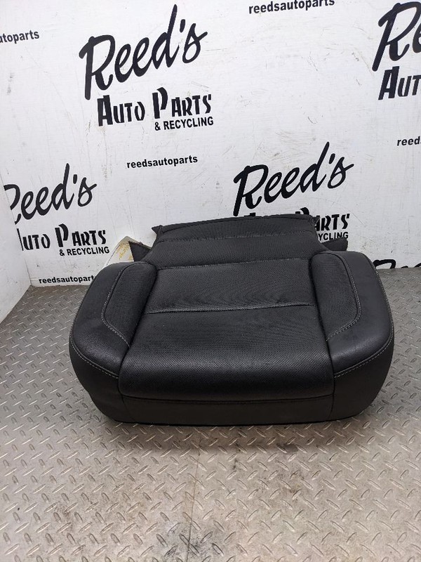 2015-2018 Silverado Sierra Front Passenger Lower Seat Bottom Cushion 11 1169952
