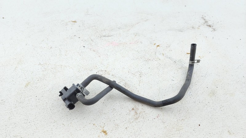 2016 Toyota CAMRY2.5L Purge Valve Solenoid OEM W/HOSES