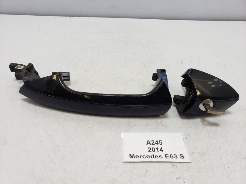 ✅ 08-19 OEM Mercedes W212 E63 AMG Front Driver Door Handle Keyless Blue 890U