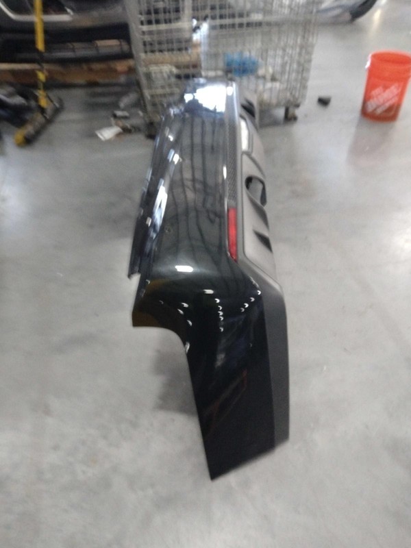 2016 Cadillac ATS Black Rear Bumper Assembly OEM 20907952 129K Miles