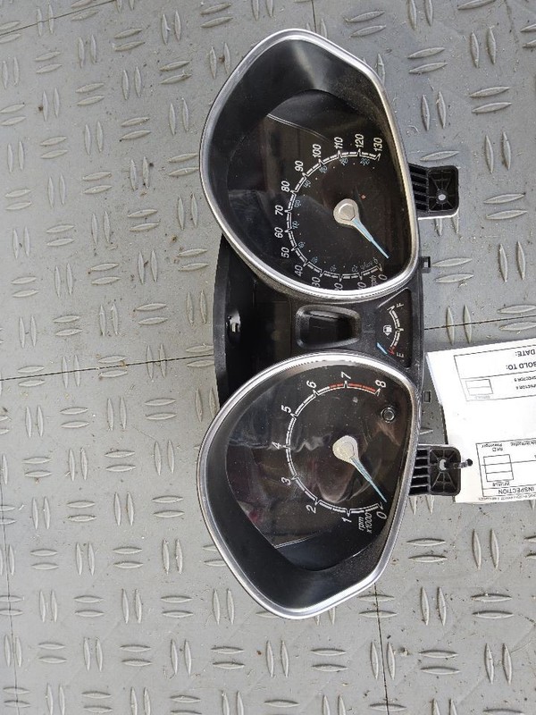 Speedometer Cluster MPH ID D2BT-10849-GAV Fits 17-19 FIESTA 3521066