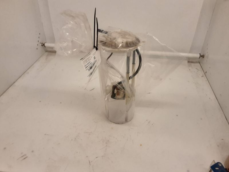 Fuel Pump Assembly 3.6L Fits 13 15-17 DODGE 1500 PICKUP 2780252