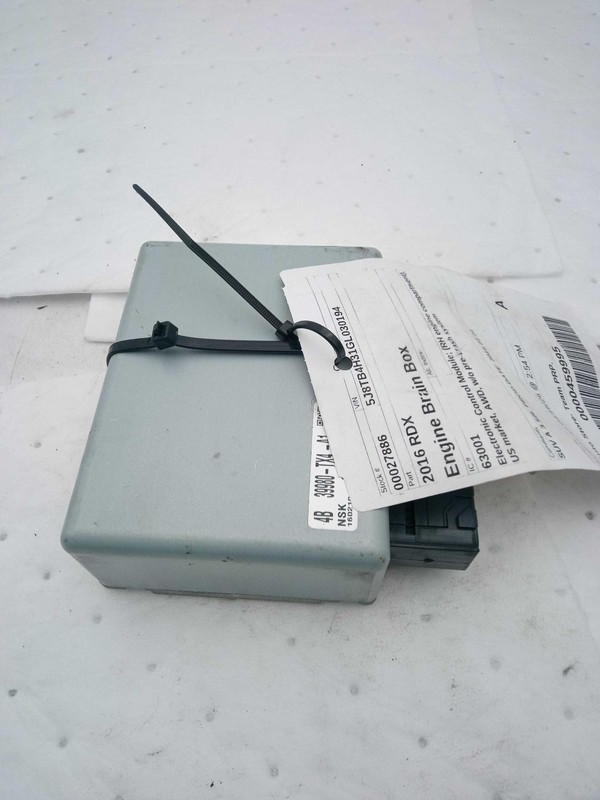 2016 Acura RDX Engine Control Module ECM OEM 378205MEA51 126k Miles Maroon