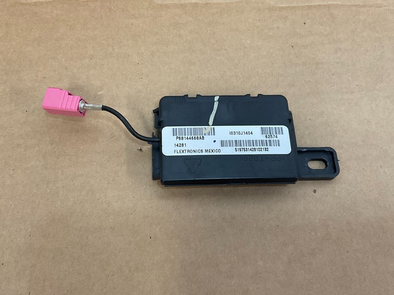 ✅ Ram 1500-3500 KEYLESS ENTRY ANTENNA MOPAR OEM 2013-201768293977AA