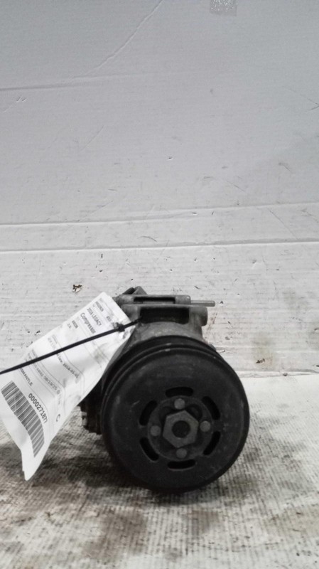 2016 Subaru Legacy A/C Compressor OEM 73111AJ03A 126K Miles Black