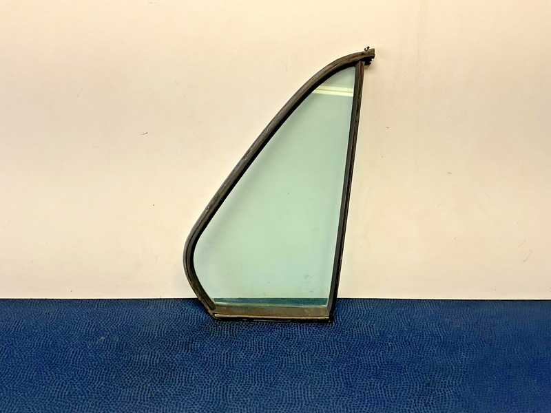 84–91 BMW E30 3-Series 325 Sedan Rear Right Quarter Window Glass Pane w Seal OEM