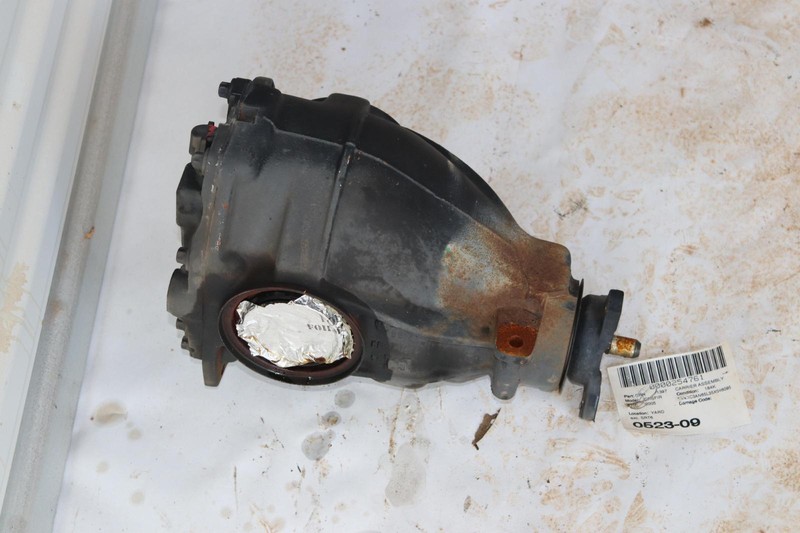 2004-2008 CHRYSLER CROSSFIRE 3.2L REAR DIFF DIFFERENTIAL AXLE CARRIER OEM