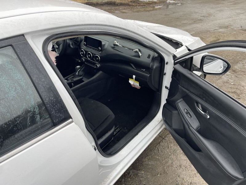 2020-2024 NISSAN SENTRA RIGHT A-PILLAR WHITE PC:QM1 2.0L AT FWD 28K -S- 64243