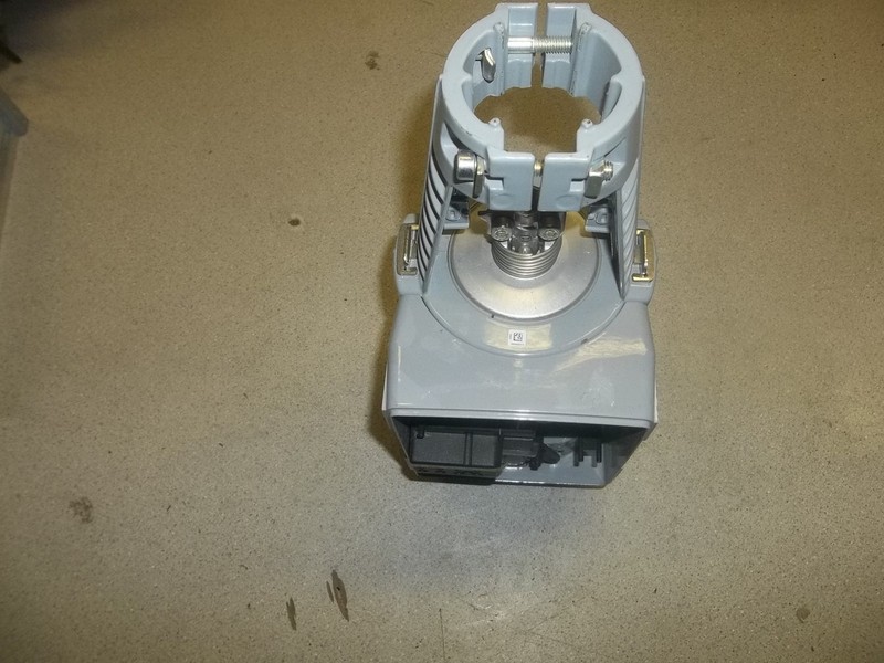 Siemens SKD82.516 Electronic Actuator Assembly *FREE SHIPPING*