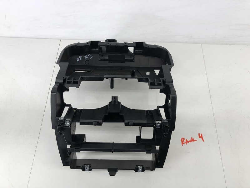 07-10 BMW X3 E83 FRONT CENTER DASHBOARD INSTRUMENT PANEL FRAME BEZEL OEM