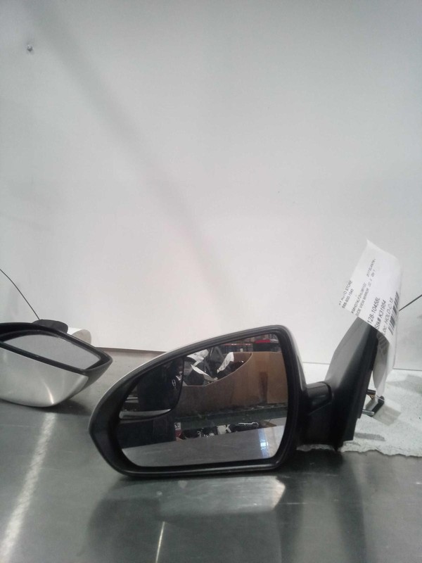2017 Hyundai Elantra Left Door Mirror Assembly Silver 646443 Used 79K Miles