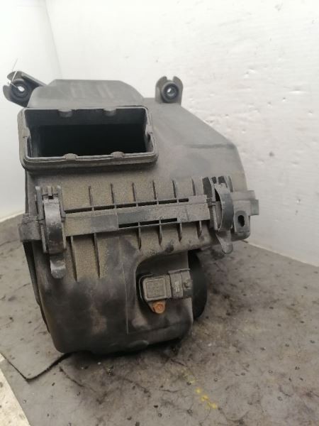 Air Cleaner Box 3.5L Assembly Fits 11-13 SORENTO 790168
