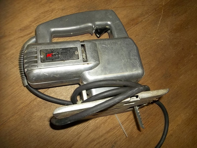 KMart Sabre Jig Saw Model 26-31 1/3 HP 3.5Amps 115V 25-60 Cycle *FREE SHIPPING*