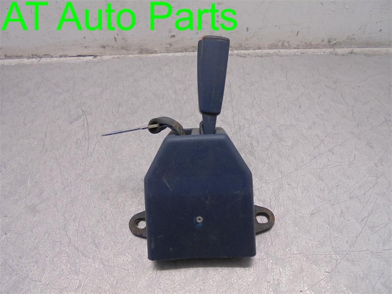1992 CHEVROLET 1500 REAR PASSENGER BUCKLE WITH BELT RETRACTOR BLUE OEM