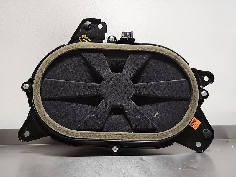 2011 - 2020 Toyota Sienna Jbl Liftgate Speaker Subwoofer 8616008160 OEM 12 13 14