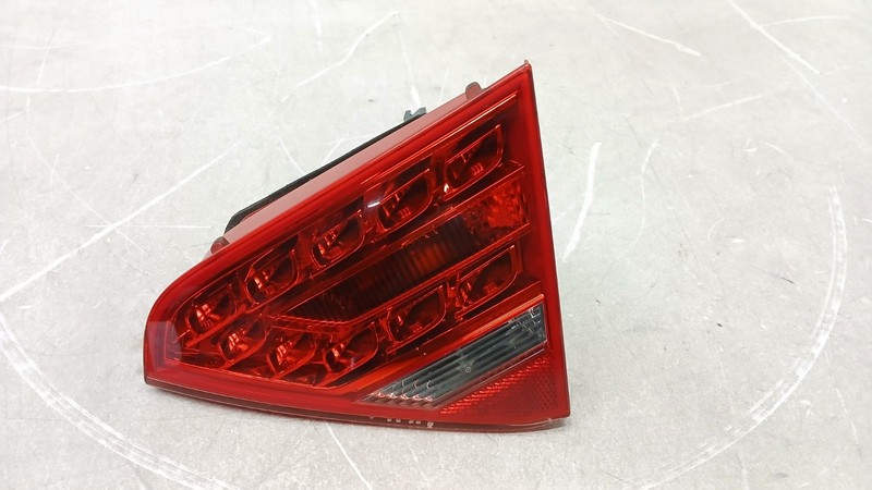 08-12 AUDI 8T A5 S5 REAR RIGHT PASSENGER TRUNK MOUNTED LED TAIL LIGHT OEM 063025