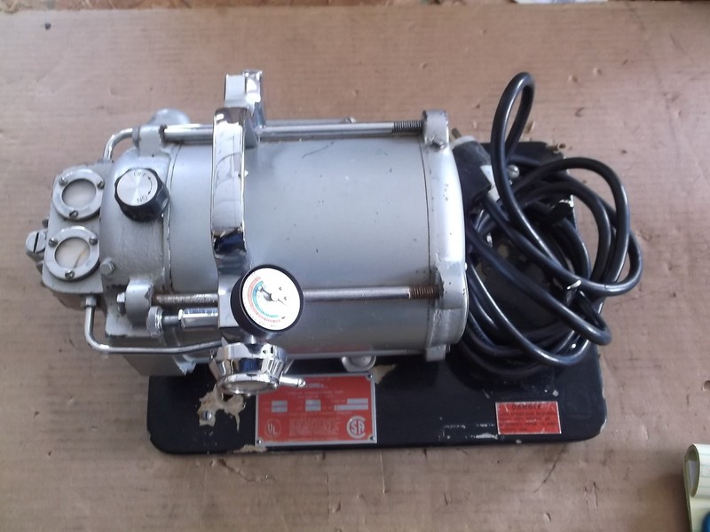 Gomco Surgical Model 911 60 CYC 115V 1/6HP *FREE SHIPPING*